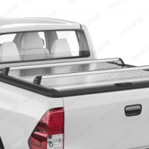 Barres transversales pour couvre-tonneau Mountain Top Silver pour VW Amarok 2011-2020