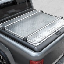 Barres transversales pour couvre-tonneau Mountain Top Silver pour VW Amarok 2011-2020