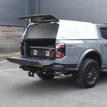 Ford Raptor 2023 - Toit rigide ProTop Tradesman avec porte arrière en verre et verrouillage centralisé en différentes couleurs