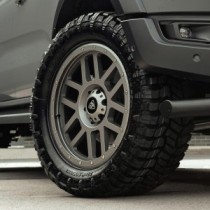 Jante en alliage Predator Dakar 20" pour Ford Raptor 2023 - Gris métallisé