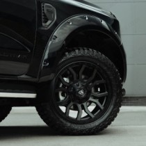 Jante en alliage 20" Predator Panthera pour Ford Ranger - Noir mat