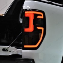 Ford Ranger 2019 avec conduite à droite - Feux arrière à LED dynamiques