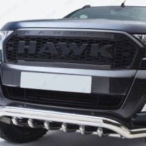 Ford Ranger 2019 sur calandre de style Raptor avec logo Hawk (modèle Wildtrak uniquement)