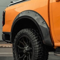 Ford Ranger 2023- Passages de roue Predator Sport en différentes couleurs – Rivets en acier inoxydable