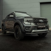 Ford Ranger Wildtrak 2023 - Kit d'intégration de calandre Triple-R 1250 avec lampes Lazer