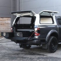 Ford Ranger 2023 - Auvent ProTop Gullwing avec porte arrière pleine