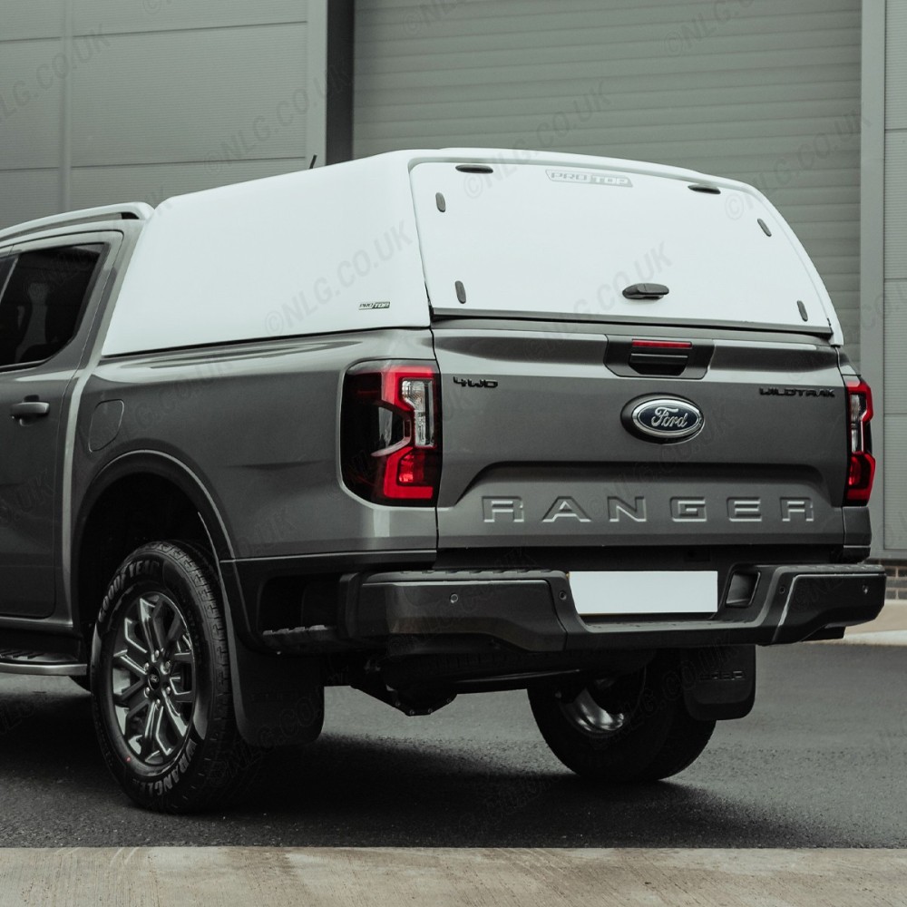 Ford Ranger 2023 - Auvent ProTop Tradesman avec porte arrière pleine