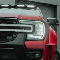 Ford Ranger 2023 - Intégration de la calandre à LED Predator Night Hawk avec contour à LED - Noir mat ou brillant