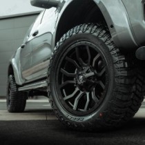 Ford Ranger 2023 - Jante en alliage Predator Panthera 20" - Noir mat