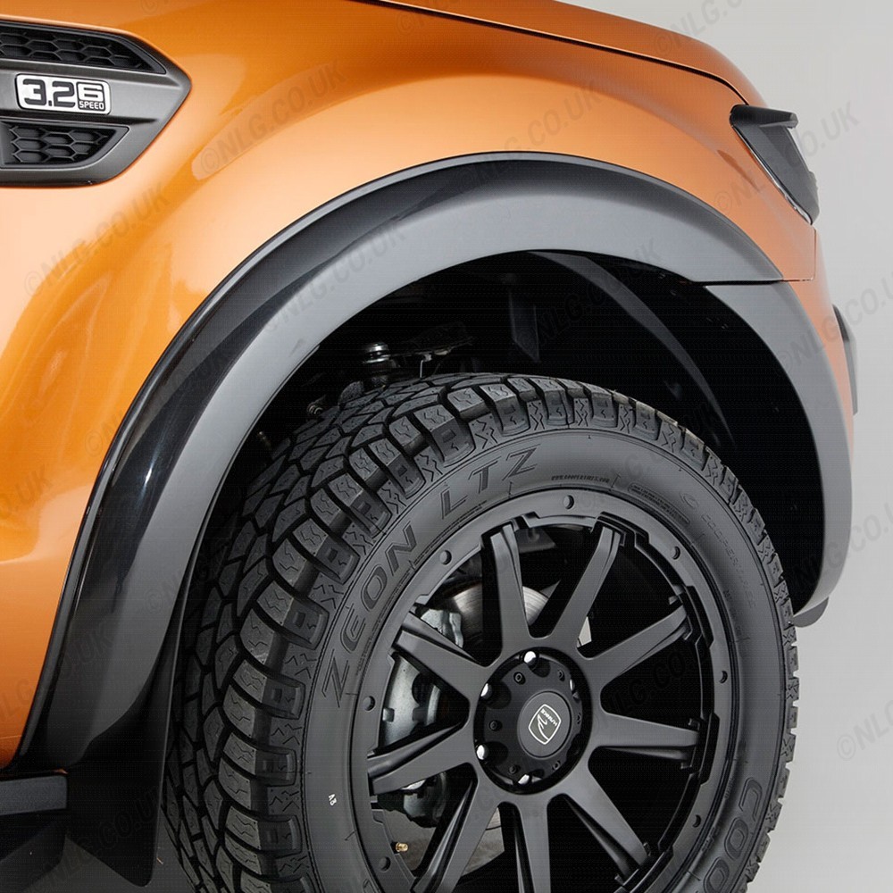 Ford Ranger 2019 sur passages de roue de 55 mm - Noir mat