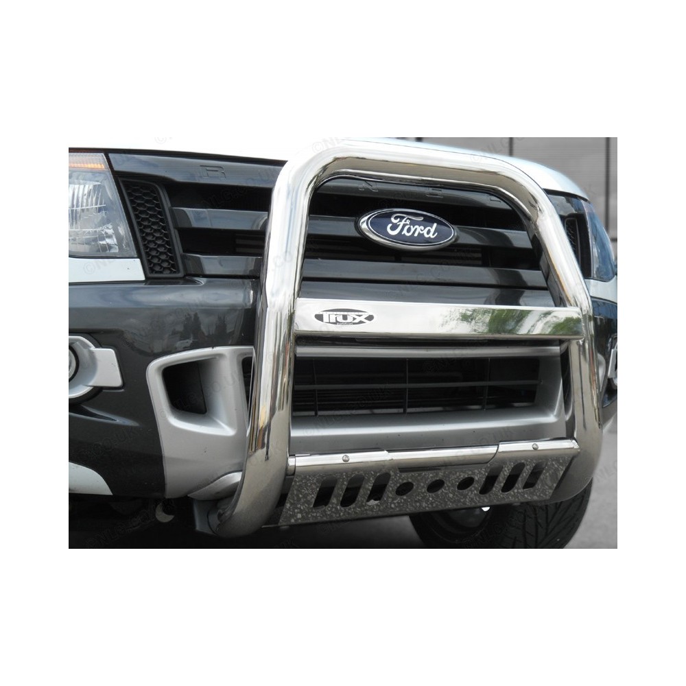 Ford Ranger 2012 sur barre en A avec plaque d'essieu