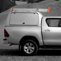 Toyota Hilux 2016 - Toit surélevé ProTop Gullwing Canopy en blanc 040 avec porte arrière pleine - Verrouillage central