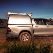 Toyota Hilux 2016- ProTop Tradesman en argent 1D6 avec porte arrière solide