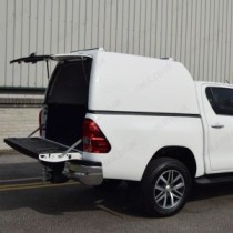 Toyota Hilux 2016- ProTop Tradesman en argent 1D6 avec porte arrière solide