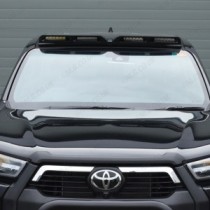 Toyota Hilux 2016 - Intégration de lampes de toit à LED Lazer Lamps dans la finition d'apprêt