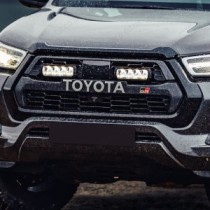 Kit d'intégration de calandre standard avec lampes laser pour Toyota Hilux GR Sport 2023