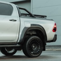 Galerie de toit plate-forme Toyota Hilux Predator pour couvertures de toit Mountain Top Roll (sans rails latéraux)