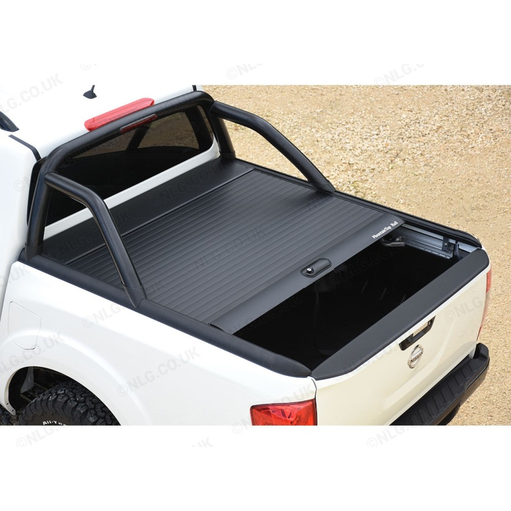 Volet roulant Mountain Top noir pour Nissan Navara NP300