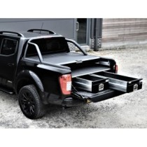 Volet roulant Mountain Top noir pour Nissan Navara NP300