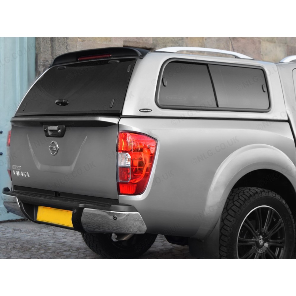 Hardtop de loisirs Carryboy 560 avec option de verrouillage centralisé pour Nissan Navara NP300