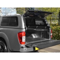 Hardtop de loisirs Carryboy 560 avec option de verrouillage centralisé pour Nissan Navara NP300