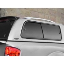 Hardtop de loisirs Carryboy 560 avec option de verrouillage centralisé pour Nissan Navara NP300