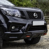 Masque de pare-chocs Predator Nissan Navara NP300 2016-2021