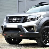 Masque de pare-chocs Predator Nissan Navara NP300 2016-2021