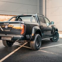 Nissan Navara NP300 2017 - Arches extrêmes pour options de couleurs Twin Fuel (AdBlue)