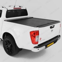 Volet roulant rétractable Roll-N-Lock / couvre-tonneau pour Nissan Navara NP300