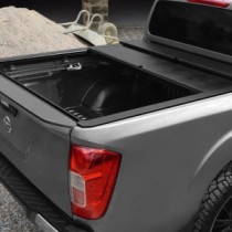 Volet roulant rétractable Roll-N-Lock / couvre-tonneau pour Nissan Navara NP300