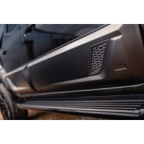 Protections de carrosserie Predator pour Nissan Navara NP300 2016-2021 en différentes couleurs