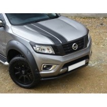 Bandes stylisées Predator pour Nissan Navara NP300