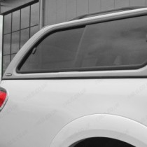 Hardtop de loisirs Carryboy 560 pour benne longue Mitsubishi L200 2010-2015 - Options de couleurs disponibles