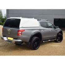 Auvent Pro//Top Tradesman avec porte arrière en verre en blanc W32 pour la cabine double Mitsubishi L200 à partir de 2015