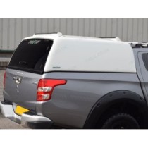 Auvent Pro//Top Tradesman avec porte arrière en verre en blanc W32 pour la cabine double Mitsubishi L200 à partir de 2015