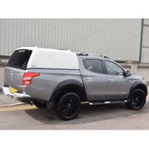 Auvent Pro//Top Tradesman avec porte arrière en verre en blanc W32 pour la cabine double Mitsubishi L200 à partir de 2015