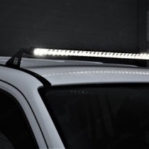 Barre lumineuse LED linéaire Lazer-42 pour VW Amarok 2011-2020