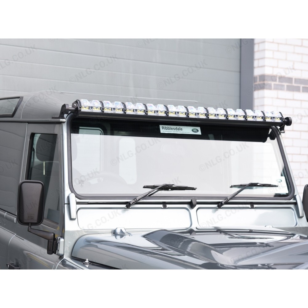 Kit d'intégration de barre lumineuse LED Predator Vision 50" pour toit de Land Rover Defender