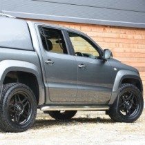 Jante en alliage Predator Fox 20x9 pour VW Amarok en noir brillant